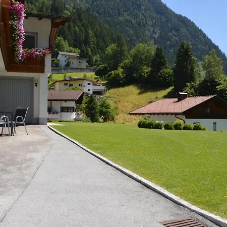 Tanja Inklusive Sommercard